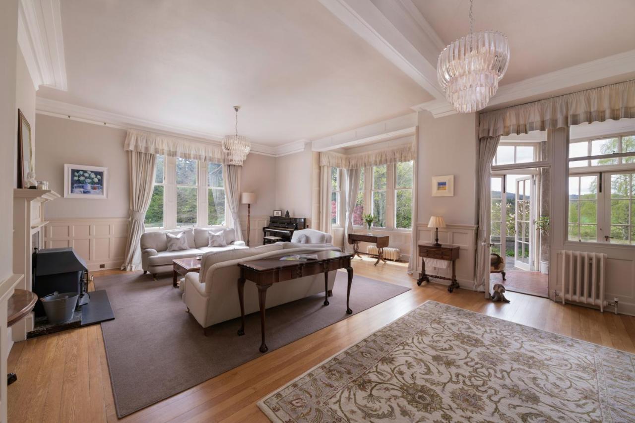 Lys-Na-Greyne Bed & Breakfast Aboyne Exterior photo