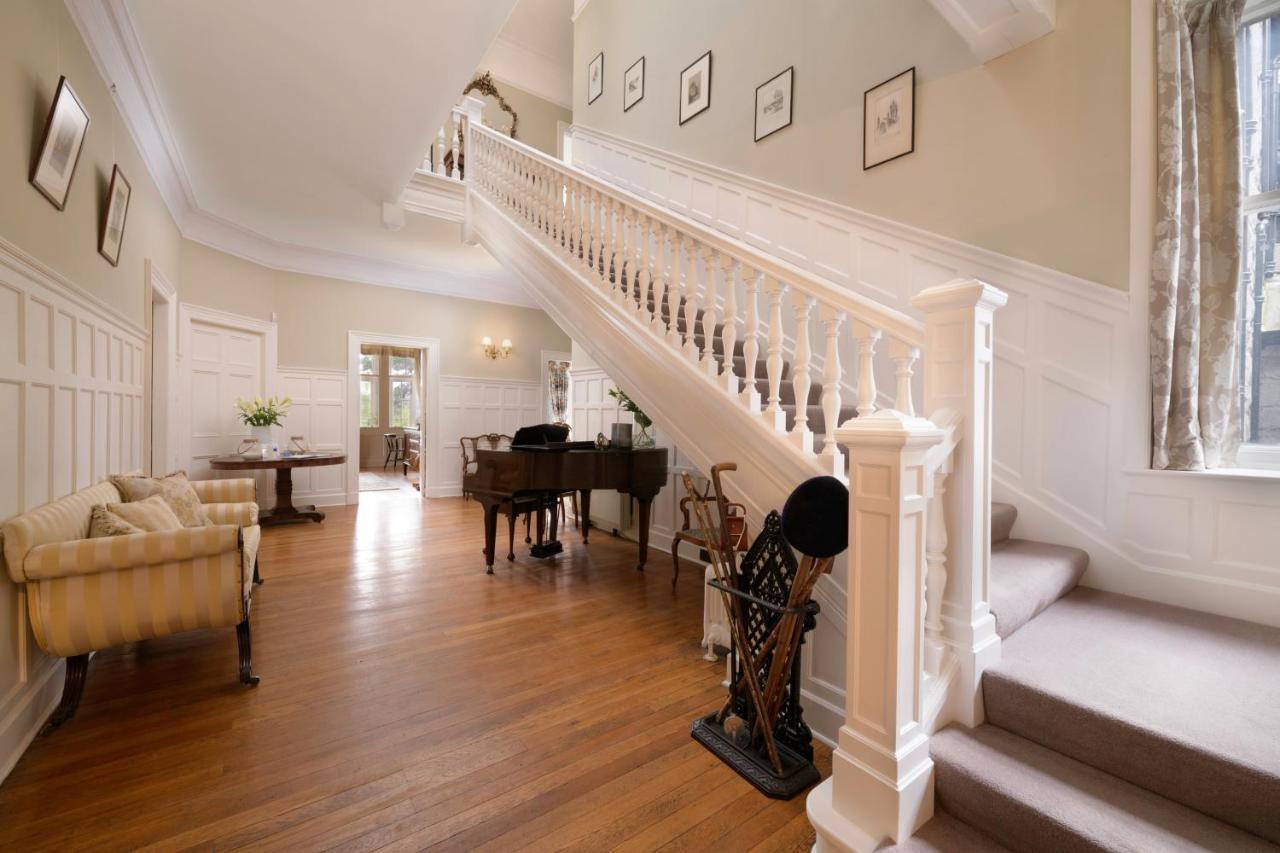 Lys-Na-Greyne Bed & Breakfast Aboyne Exterior photo
