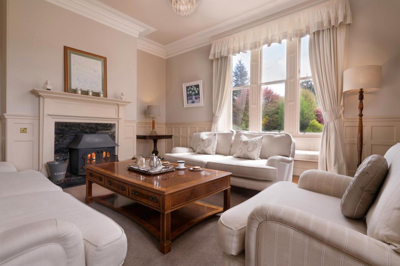 Lys-Na-Greyne Bed & Breakfast Aboyne Exterior photo
