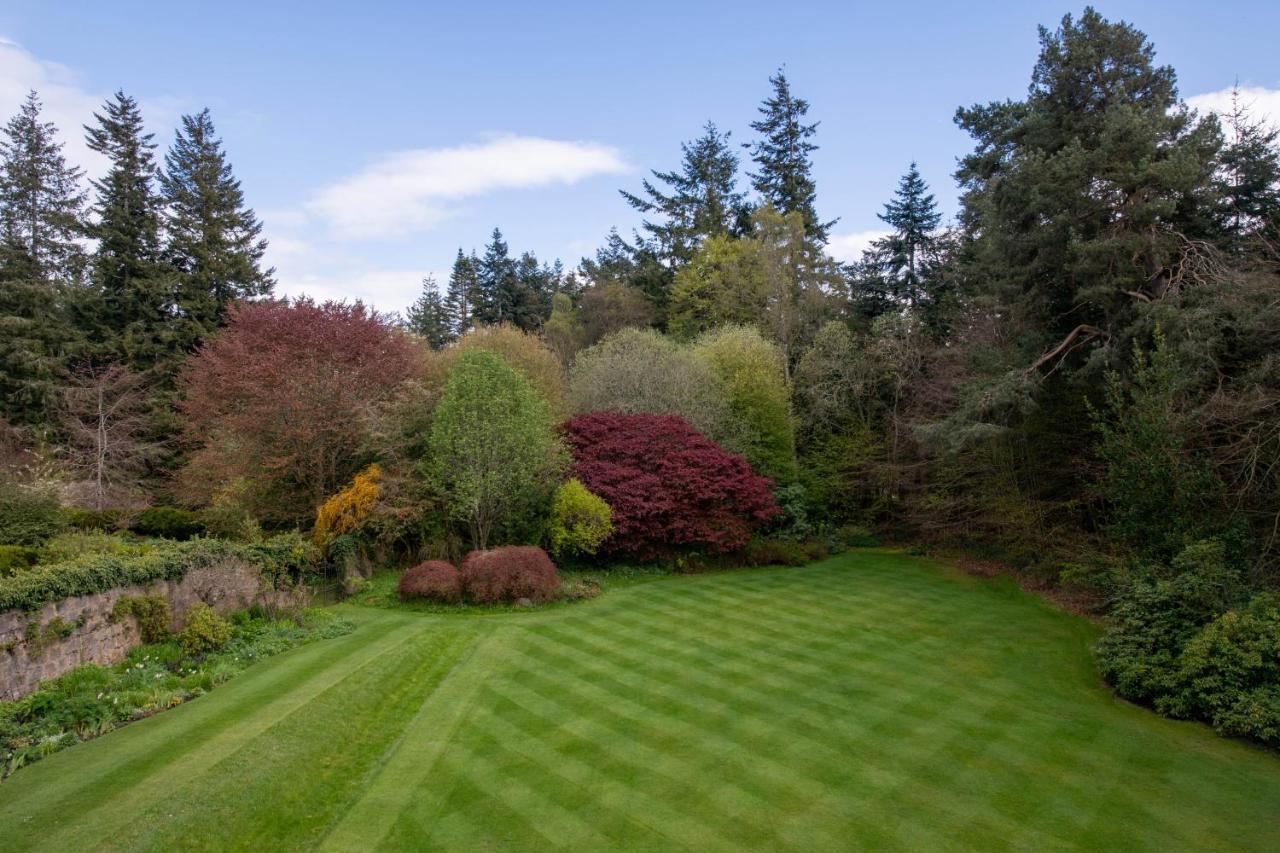Lys-Na-Greyne Bed & Breakfast Aboyne Exterior photo