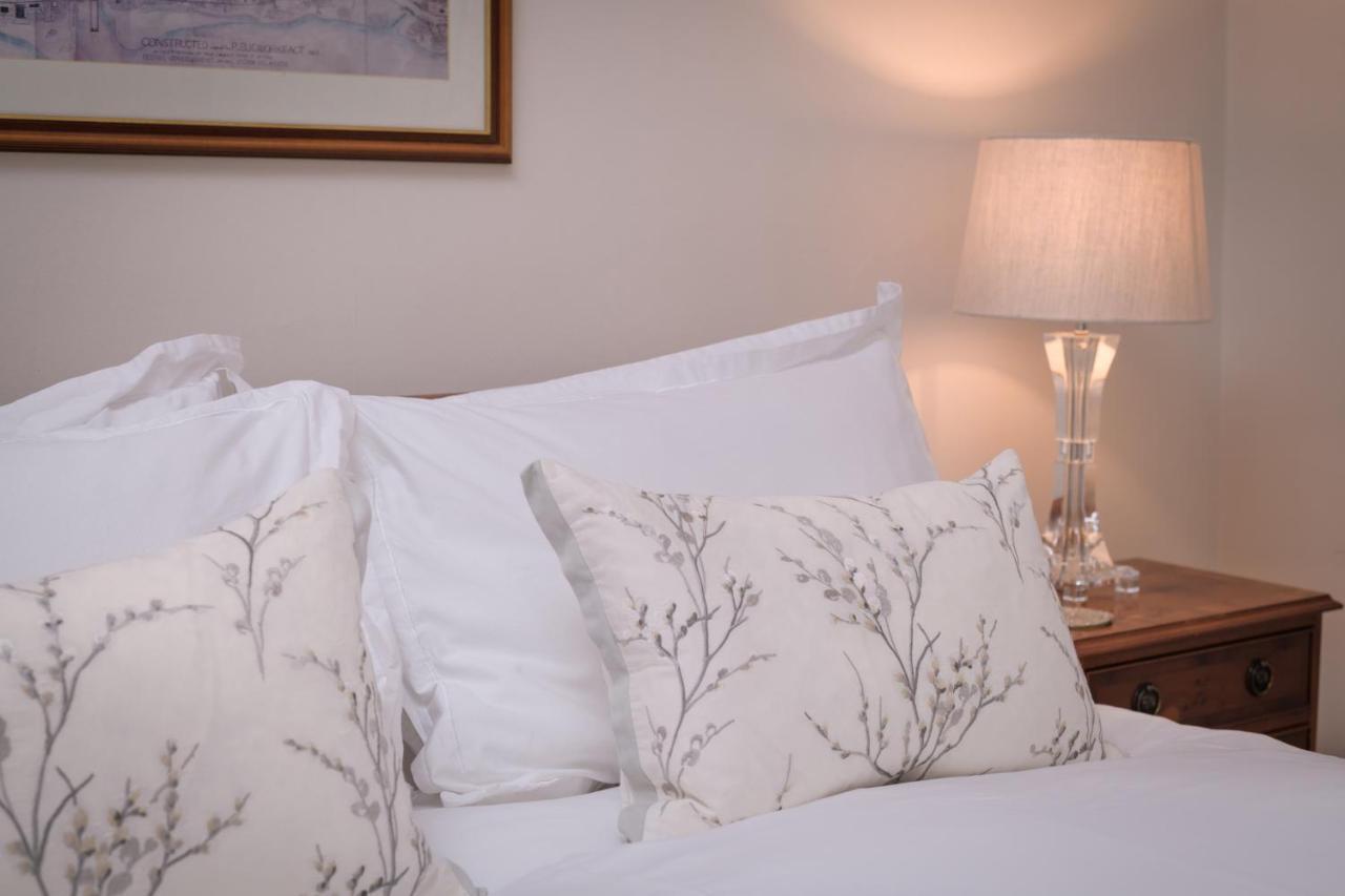 Lys-Na-Greyne Bed & Breakfast Aboyne Exterior photo